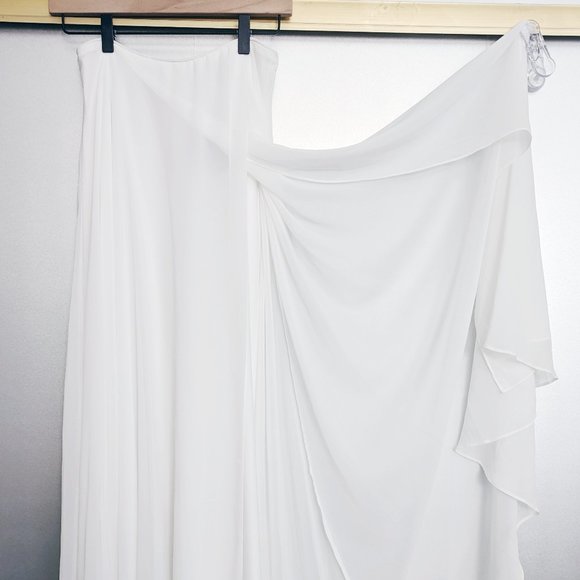 Long Elegant Maxi Skirt - White with sheer and solid layers - Never Worn - Picture 1 of 7